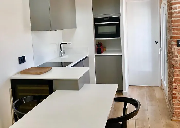 Le Nid - Centre - Capitole- Climatise Apartamento *